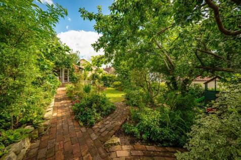 Rear Garden.jpg