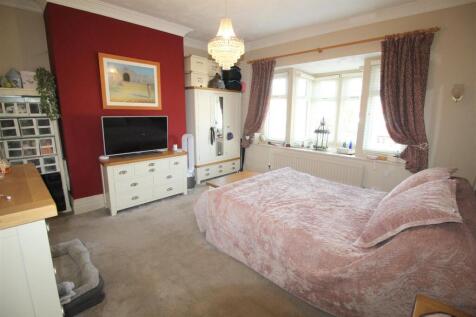 Stanley Road, bed 1 (2).JPG