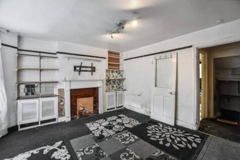 18 Ronver Road, London, SE12 0NJ