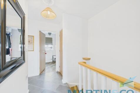 CAM01870G0-PR0162...