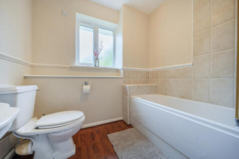 1361344-15-68dd3a...