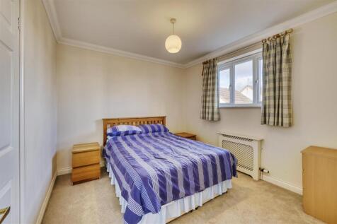 8 Jennings Close Higham-14.jpg