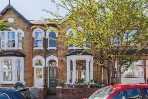 Stainforth Road, E17