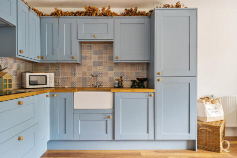 8356f0b0-7189-40c...