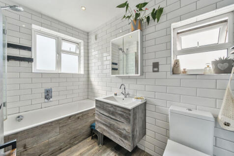 1302263-18-684018...