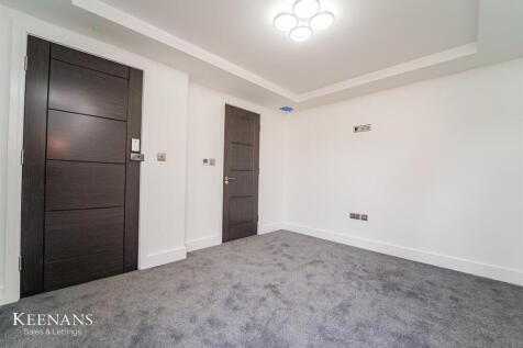 27 bed, 24 bath Block of Apartments in Manchester - Photo 36