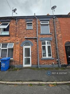 2 bed terraced house for rent in Parker St, Chorley, PR7