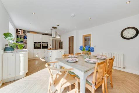 KITCHEN, DINER AND LIVING ROOM