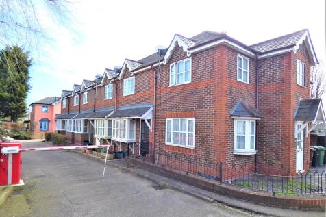 2 Bedroom House in AL1 1PD