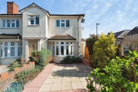2 bedroom End Terrace for sale
