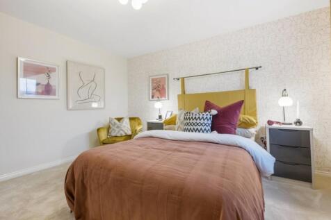 Bedroom 2 - Bay - Redwood Gardens