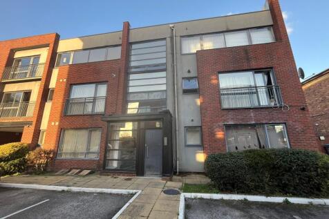 ** Zero Deposit Guarantee Available **
Available for a July move in is this two bedroom apartment situated in the popular area of Garston. The property is offered on an unfurnished basis. Call to view