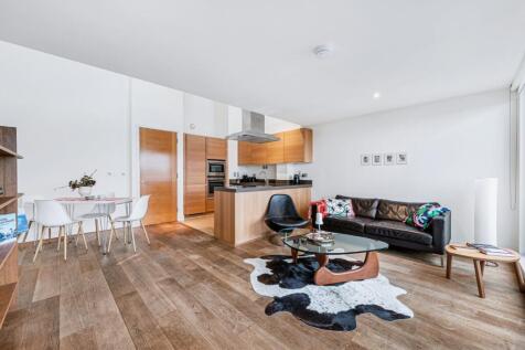 Reception / Kitchen