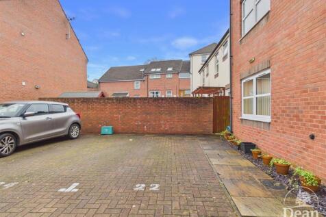 Property Image 9