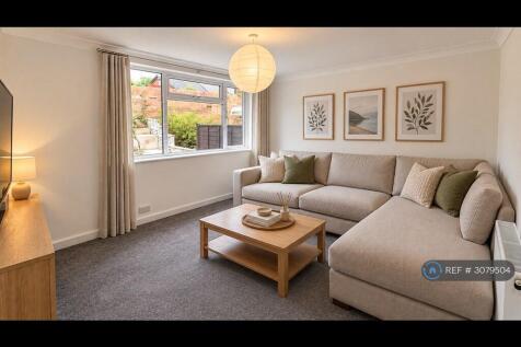 3 Bedroom Semi-Detached in LS12 5LS