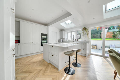 1359458-12-68df7e...