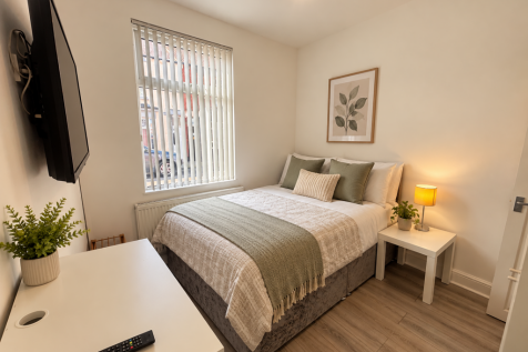 4 Bedroom House in TS1 3NH