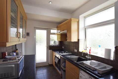 Kitchen copy.jpg
