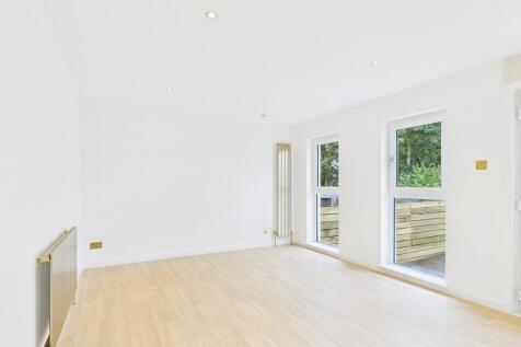 CAM05526G0-PR0021...