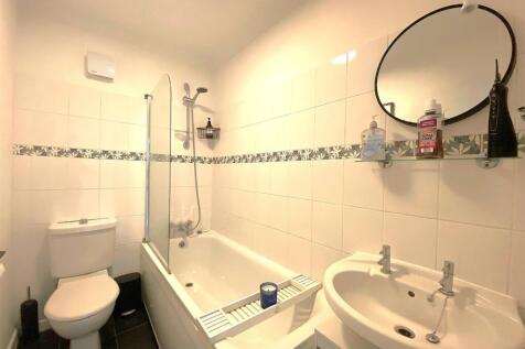 15A Harewood Close - Bath.jpg