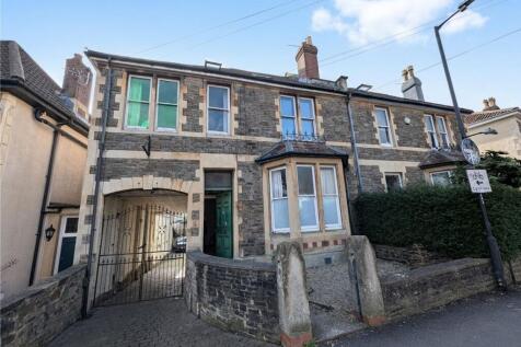 2 Bedroom Flat in BS7 8DA