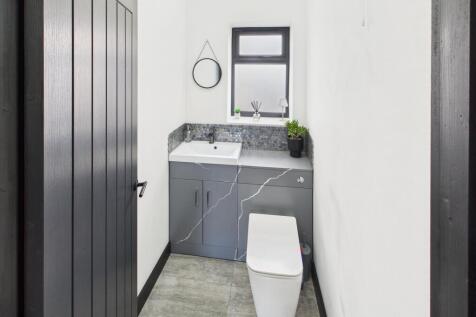 WC &amp; Utility room