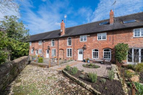 4 Beeston Hall Mews 2-004.JPG