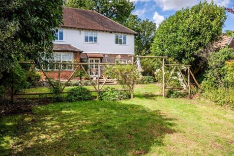 WILMERHATCH LANE (27).jpg