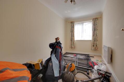Bedroom 2.jpg