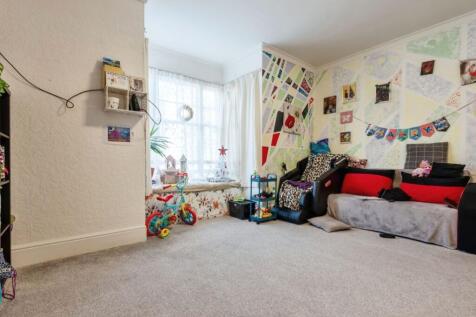 Living room 1