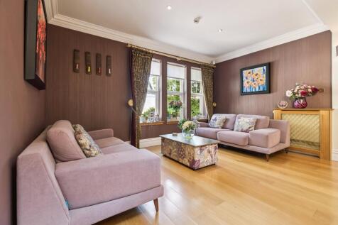 8 bed, 7 bath Detached in Glasgow - Photo 13