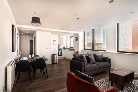 ** Available SEPTEMBER 11TH ** Prime Residential are delighted to present this 2-bed, 2-bath apartment in Alexander House, M16. This furnished home is perfect for a couple or two working professionals