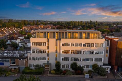 06-one-extra-floor-dusk.jpg