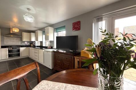 processed-0C82423...