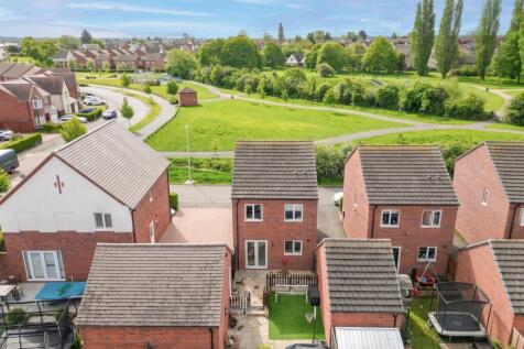 2 Tarn Rise, Nuneaton