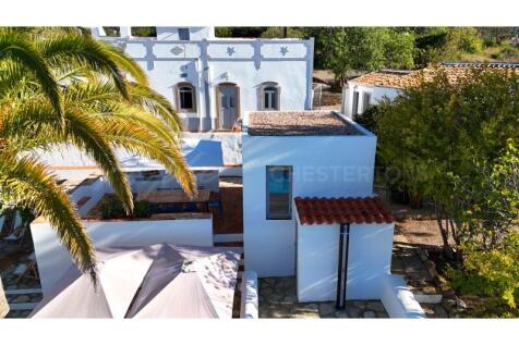 Almancil Fully Renovated 5 Bed Villa For Sale (27)