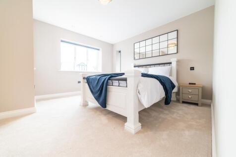 Award-winning Media team on EVERY Listing_77