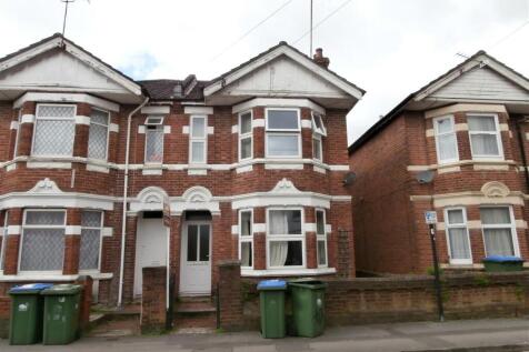 4 Bedroom Semi-Detached in SO15 2GG