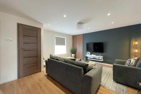 Living Room (3)