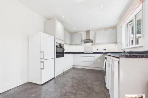 Open Plan Kitchen and Living Space