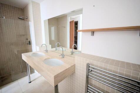 PXL 20251128 113725427~2 T202512011637.jpg