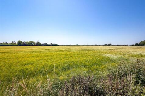 RURAL VIEWS TO REAR