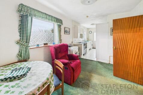 CAM04720G0-PR0154-STILL015.jpg