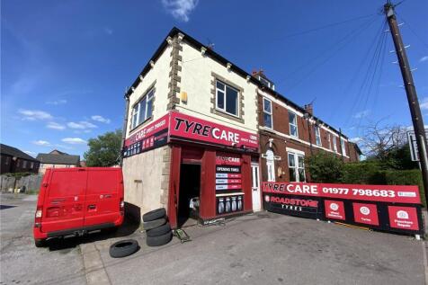 Mixed Use for sale in featherstone