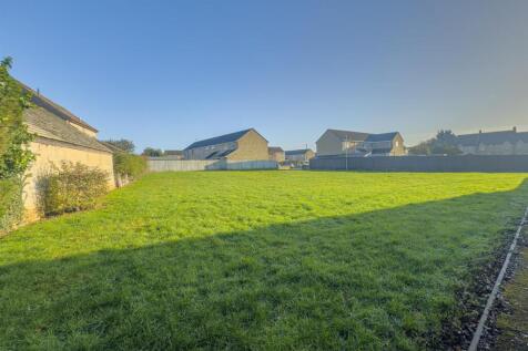 Development Site adjacent to 24 Park Close, Fairfo