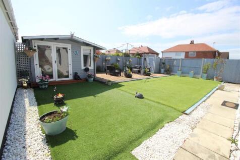 Edwinstowe Road, 77, outside 4.JPG