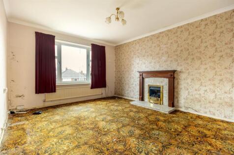 8682072-interior01.jpg