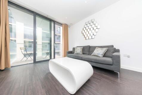 1 bed 1 bath apartment in Goodmans Fields