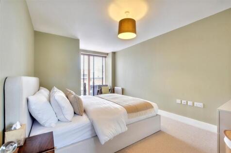 Bedroom One (1).jpeg