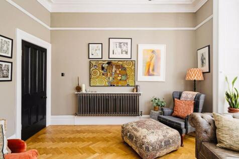 5 bed, 3 bath Detached in Bristol - Photo 11